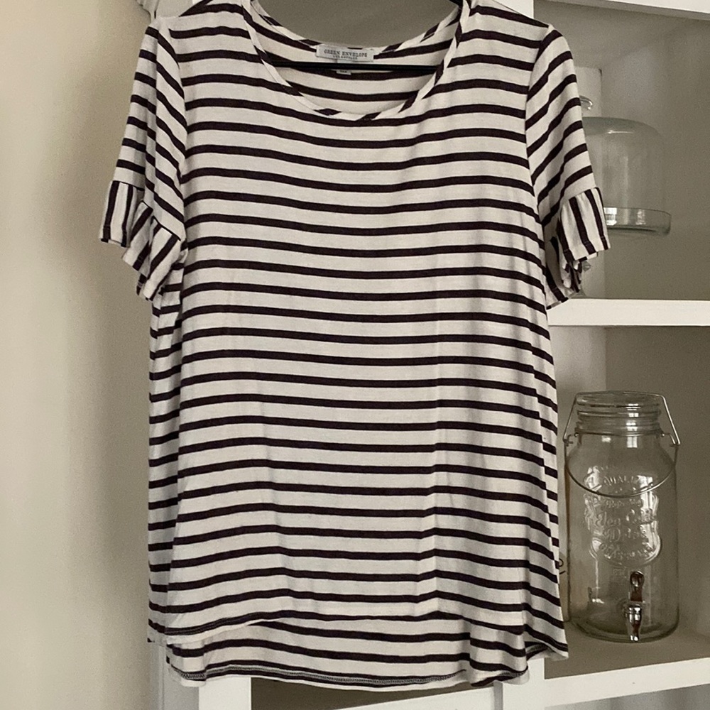 Striped top with ruffle sleeve